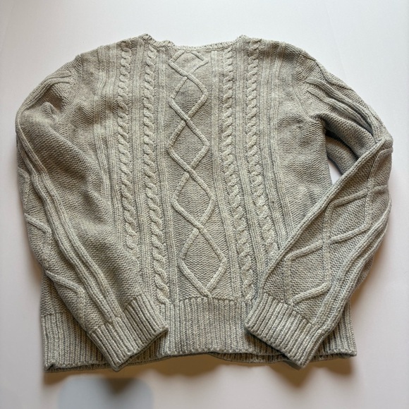 Orvis Women's Light Gray Cable Knit Cardigan Sweater Size Medium - Picture 4 of 7